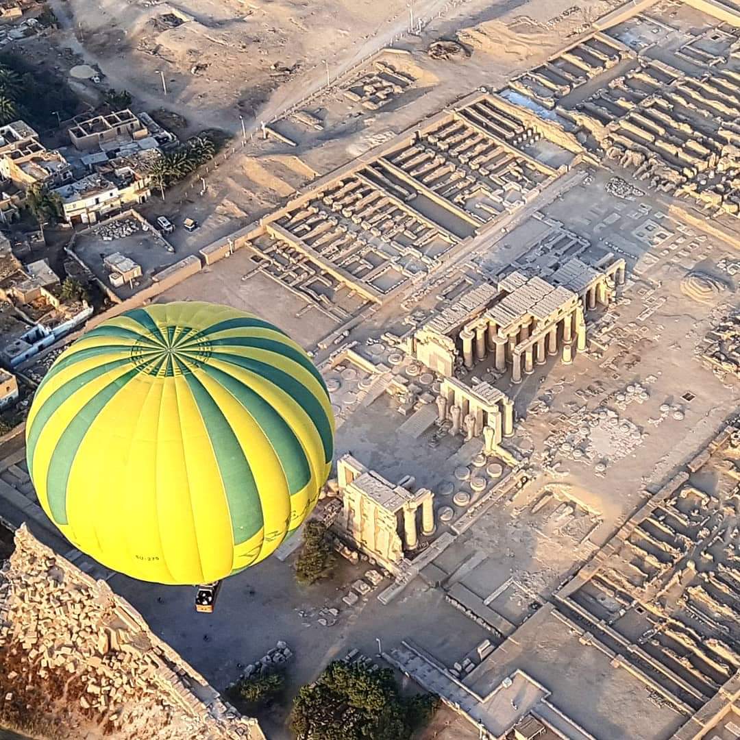 Hot air balloon - Luxor west bank 